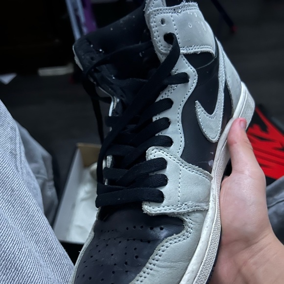 Selling Air Jordan 1 Shadow 2.0 - Picture 4 of 6